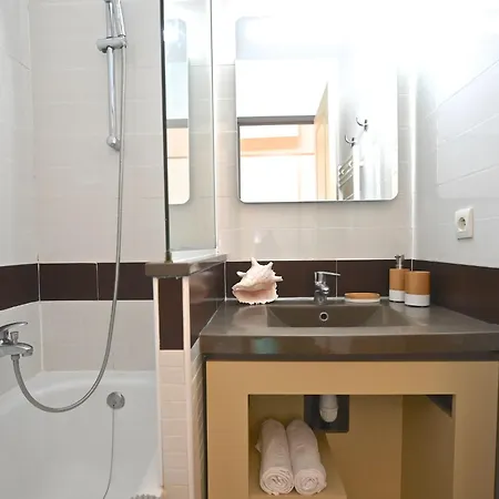 Village Cap Esterel - Le Village-80 By Interhome * Сен-Рафаэль