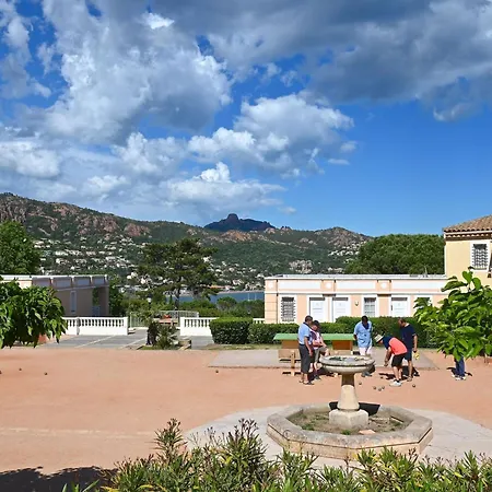 Апартаменты Village Cap Esterel - Le Village-80 By Interhome Сен-Рафаэль