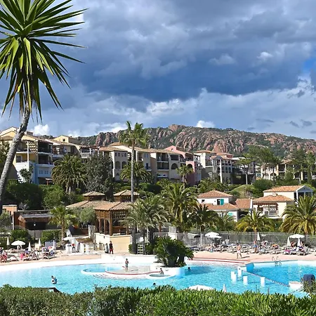 Village Cap Esterel - Le Village-80 By Interhome Апартаменты *