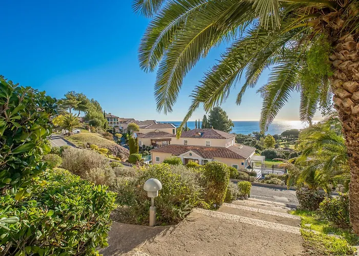 Village Cap Esterel - Le Village-80 By Interhome