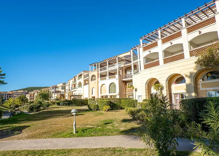 Apartamento Village Cap Esterel - Le Village-80 By Interhome *